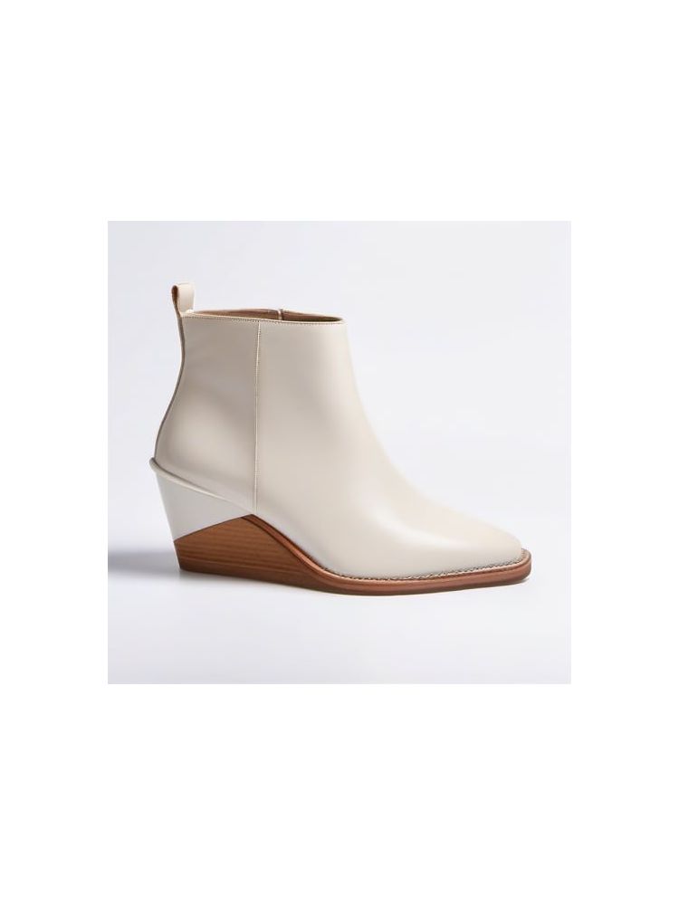 Leather Ankle Boots - Plus